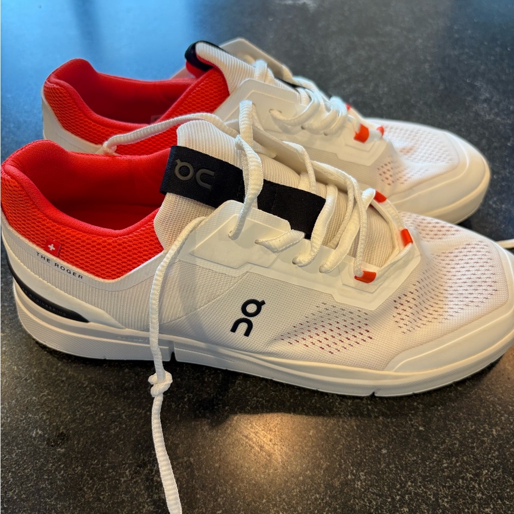 On Running women’s ' Sneakers in White and Red